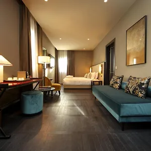 https://universo-nord.hotelinveneto.com